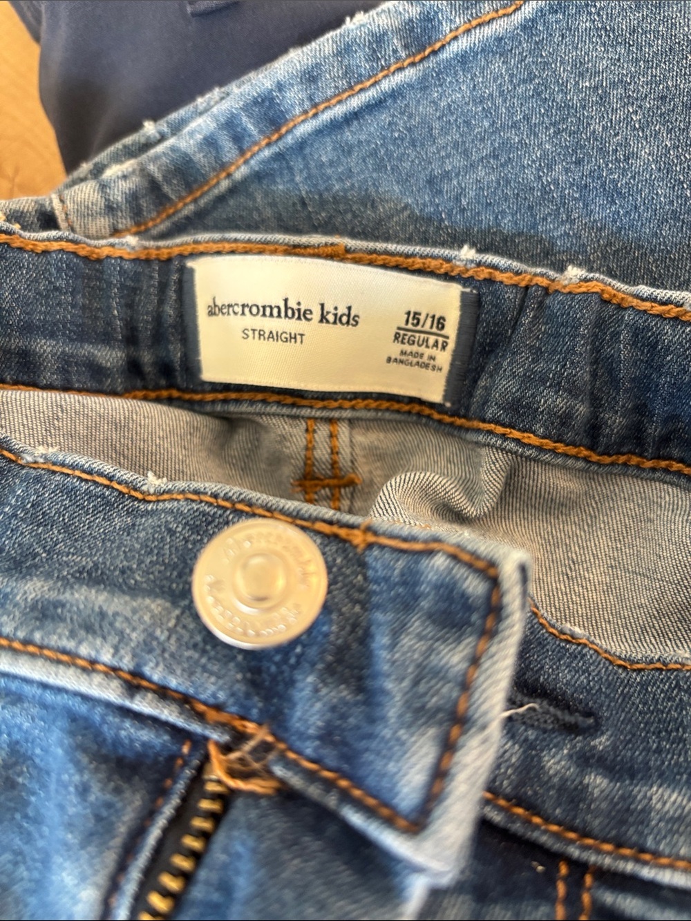 Abercrombie kids boys set of 3 PANTS 15/16 - Picture 5 of 8
